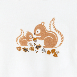 بلوزة بطبعة سنجاب باللون...